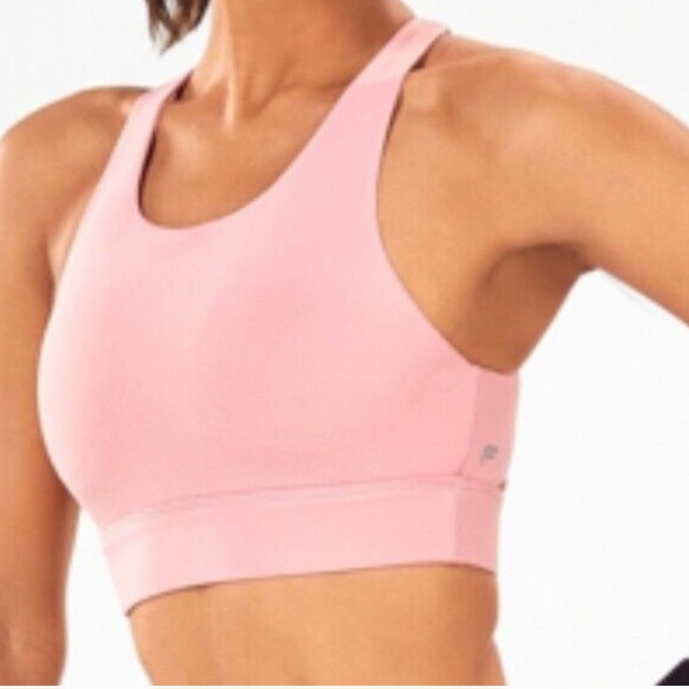 Fabletics Elle Sports Bra in pink, S/M